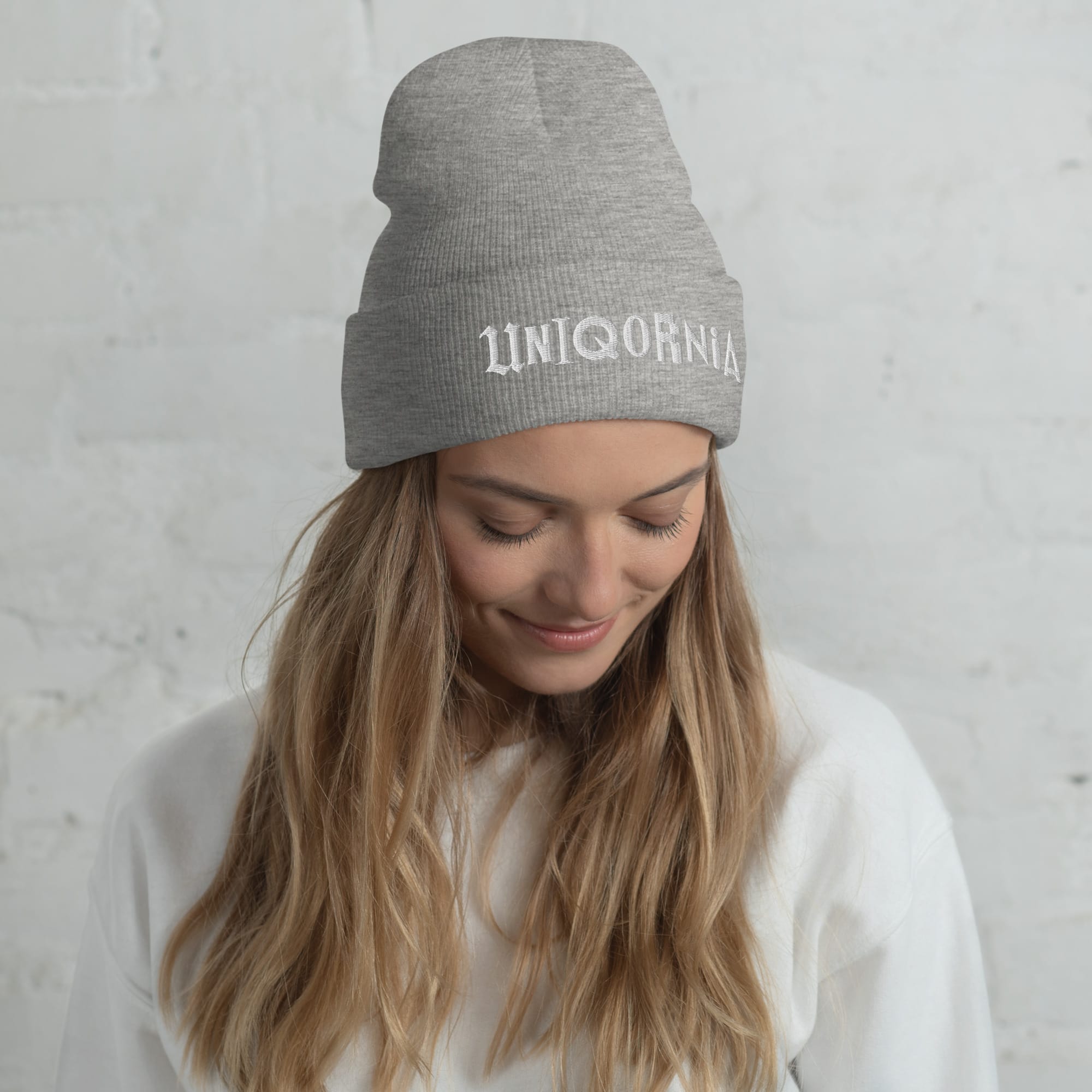UNIQORNIA Cuffed Beanie - Uniqornia Wordmark White